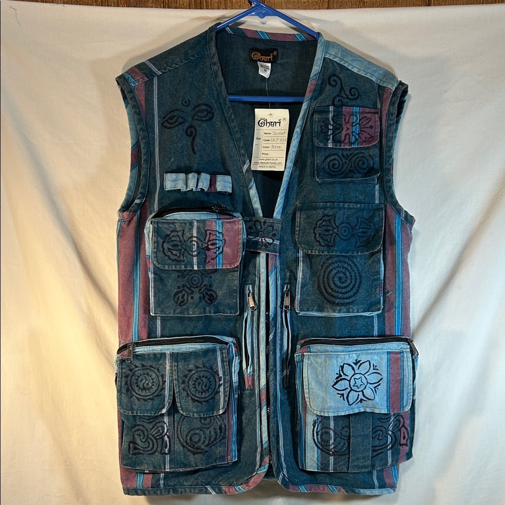 NWT Cheri Woman’s Colorful Patchwork Vest with Pockets